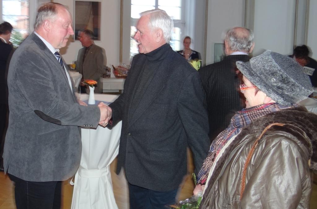 Ribnitz-Damgartens Brgermeister Frank Ilchmann gab  zu seinem 60.Geburtstag am 8.Januar 2016 einen Empfang im Ribnitzer Rathaus. Fotos: Eckart Kreitlow