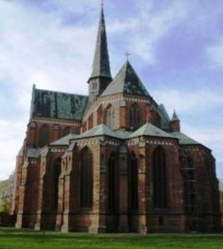 Das Doberaner Münster - ein einzigartiges Bauwerk aus dem 14. Jahrhundert. Foto: Eckart Kreitlow