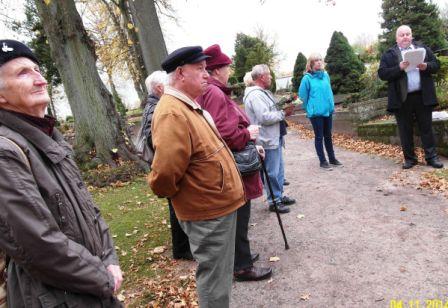 Gedenken an die Ermordung des Grenzsoldaten der DDR Ulrich Steinhauer und aller weiteren ermordeten Grenzsoldaten und Grenzpolizisten der DDR am 4. November 2014. Foto: Ingrid Hoffmann